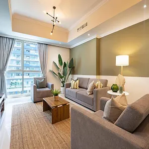  Apartment Luxe Near Mall Burj Khalifa Pool Gym Parking